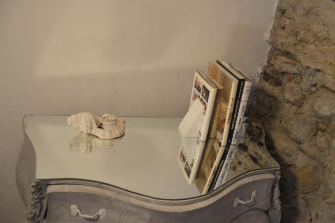 B&B Giardinidivale A 2 Chilometri Da Finale Ligure Borgio Verezzi Εξωτερικό φωτογραφία